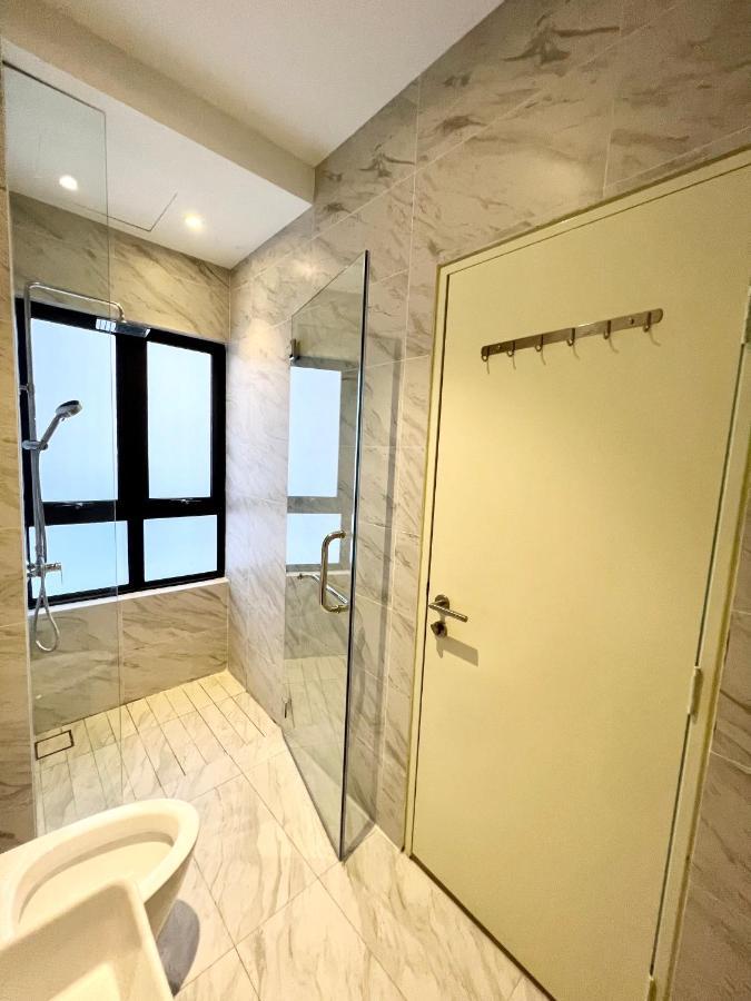 Imperio Residences Private Bathtub Or Jacuzzi By Nestcove Malacca エクステリア 写真